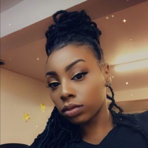 Meet your Posher, Jocelyn